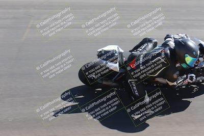 media/Oct-01-2023-SoCal Trackdays (Sun) [[4c570cc352]]/Turn 10 Inside (1250pm)/